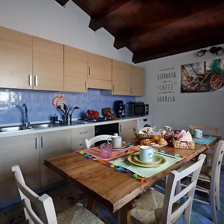 Appartement La Casa Di Filippo à Palerme Extérieur photo
